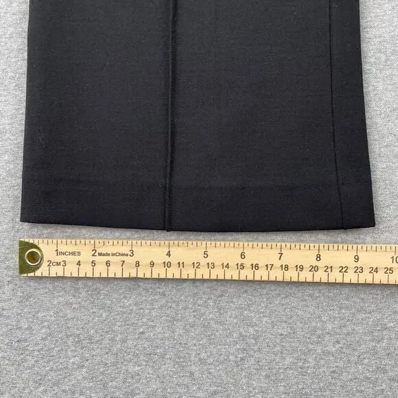 VINCE Mid Rise Pintuck Crop Flare Pant Womens Size 10 Black Pleated Quiet Luxury